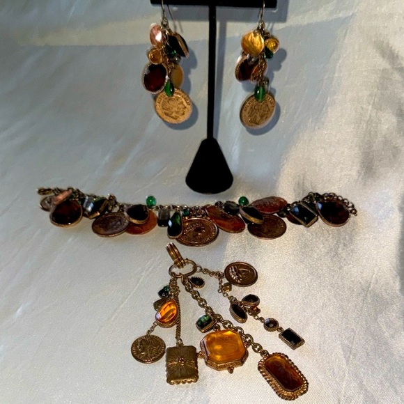 Coin Charm Bracelet, Pendant and Earrings Mixed Media, Jewels, Rhinestones - Picture 2 of 16